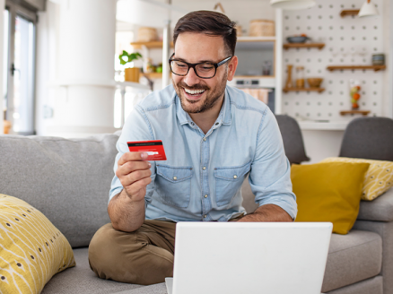 Moneyback, chargeback czy cashback – z czym to się je?